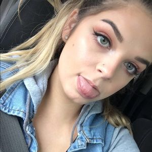 Meet your Posher, Ileyah